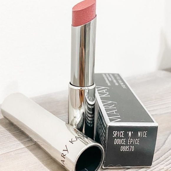 Mary Kay True Dimensions Lipstick Spice n’ Nice - Picture 4 of 4
